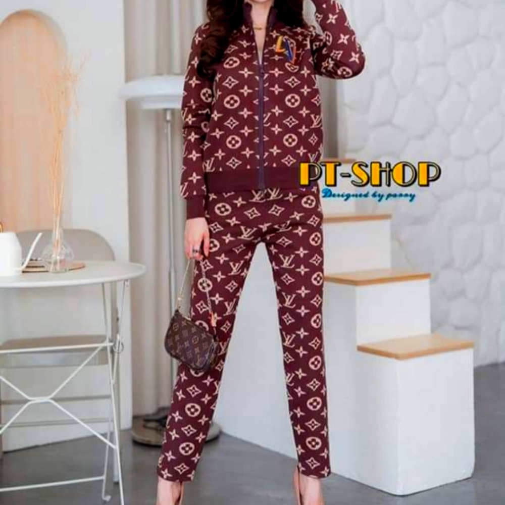 (SOLD OUT) NWT Inspired Jogger - Picture 1 of 2